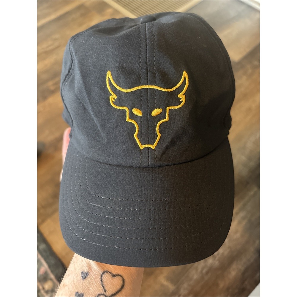 Under Armour Project Rock Bull Hat Cap OSFA Black Gold Adjustable Training Women